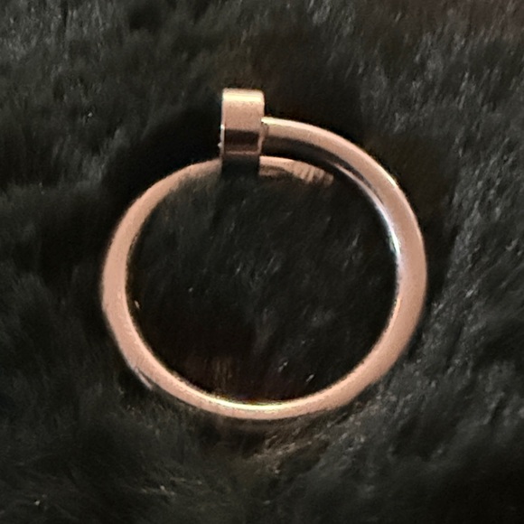 Elegant Silver Nail Design Ring - Picture 2 of 5